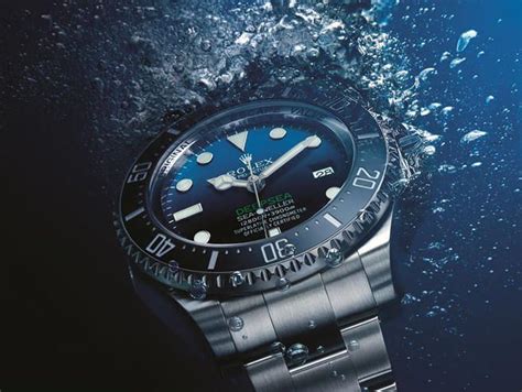 rolex submariner water resistance.